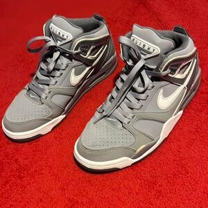 Nike Gray Athletic High-Tops